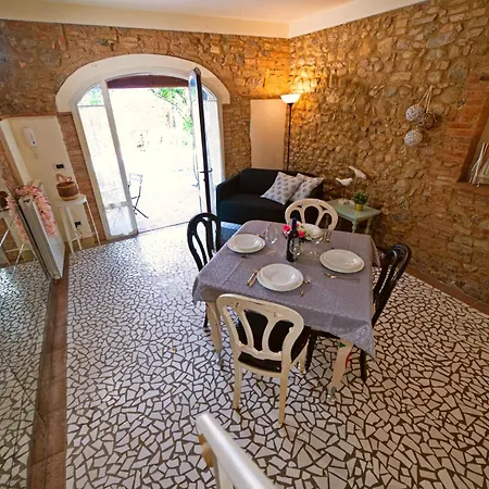 Domus Placidia Nyaraló